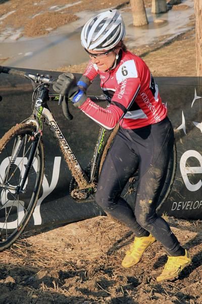Canada's Lyne Bessette won the gold medal in the women's 35-39 championship.