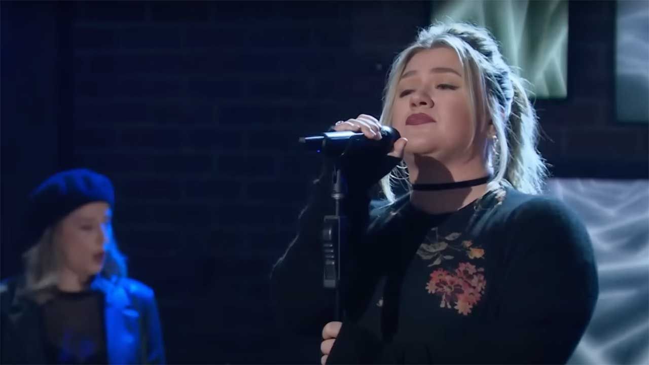 Watch Kelly Clarkson nail Whitesnake's Here I Go Again Louder