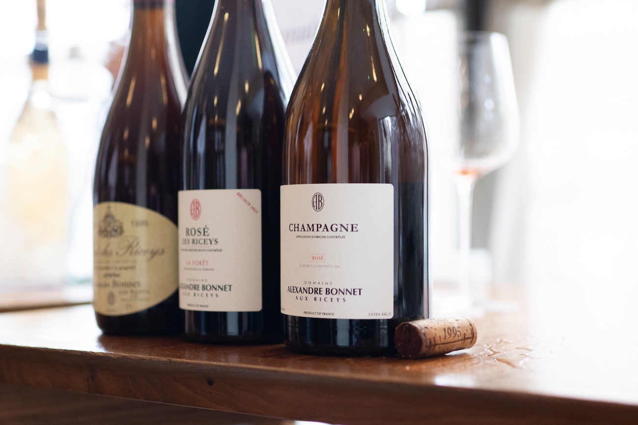 ros&amp;eacute; wine