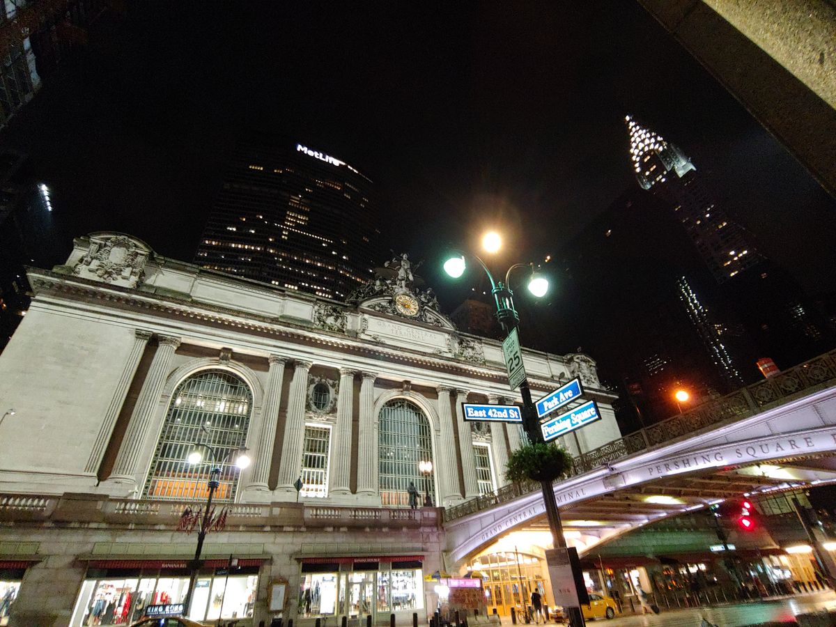 This is where a feature like a super-wide angle camera makes sense. Capturing even more of the Park Avenue Viaduct, for example, and 42nd Street. It's a neat shot.