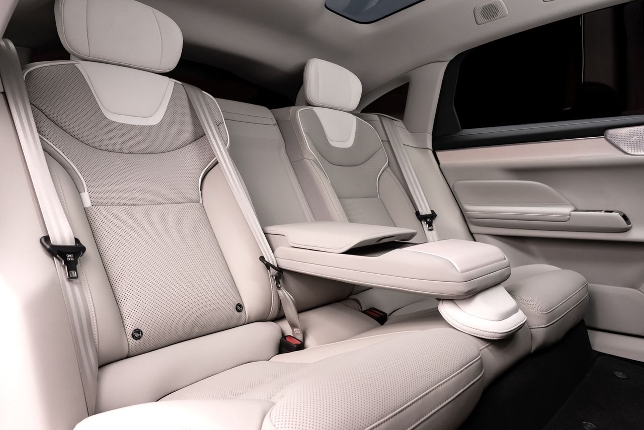 Images of the sleek new Volvo ES90