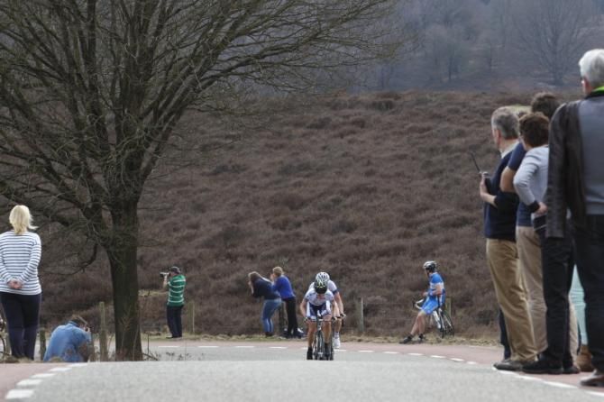 Emma Johansson (Orica - AIS) and Kirsten Wild (Argos-Shimano) were first over the main climb