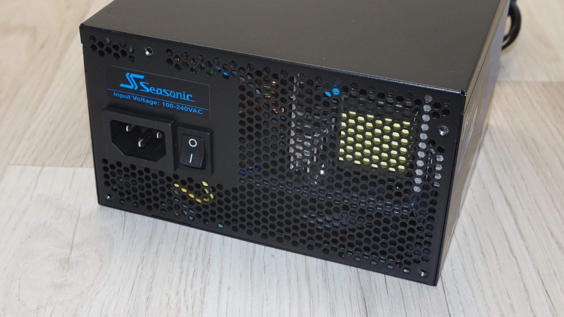 Seasonic G12 GC-750 750W