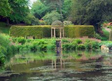 Forde Abbey gardens.