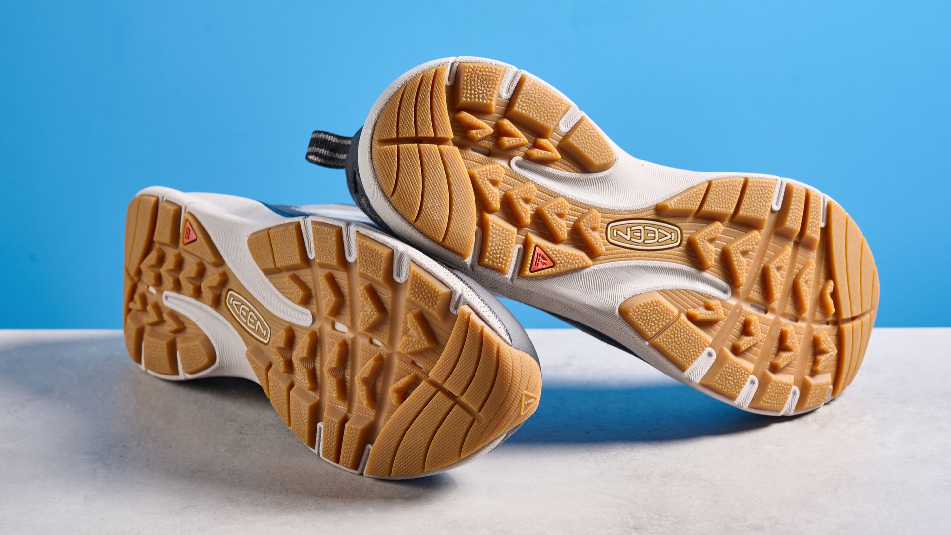 Why do you need stiff walking shoes? Here’s everything you need to know about the soles of your shoes