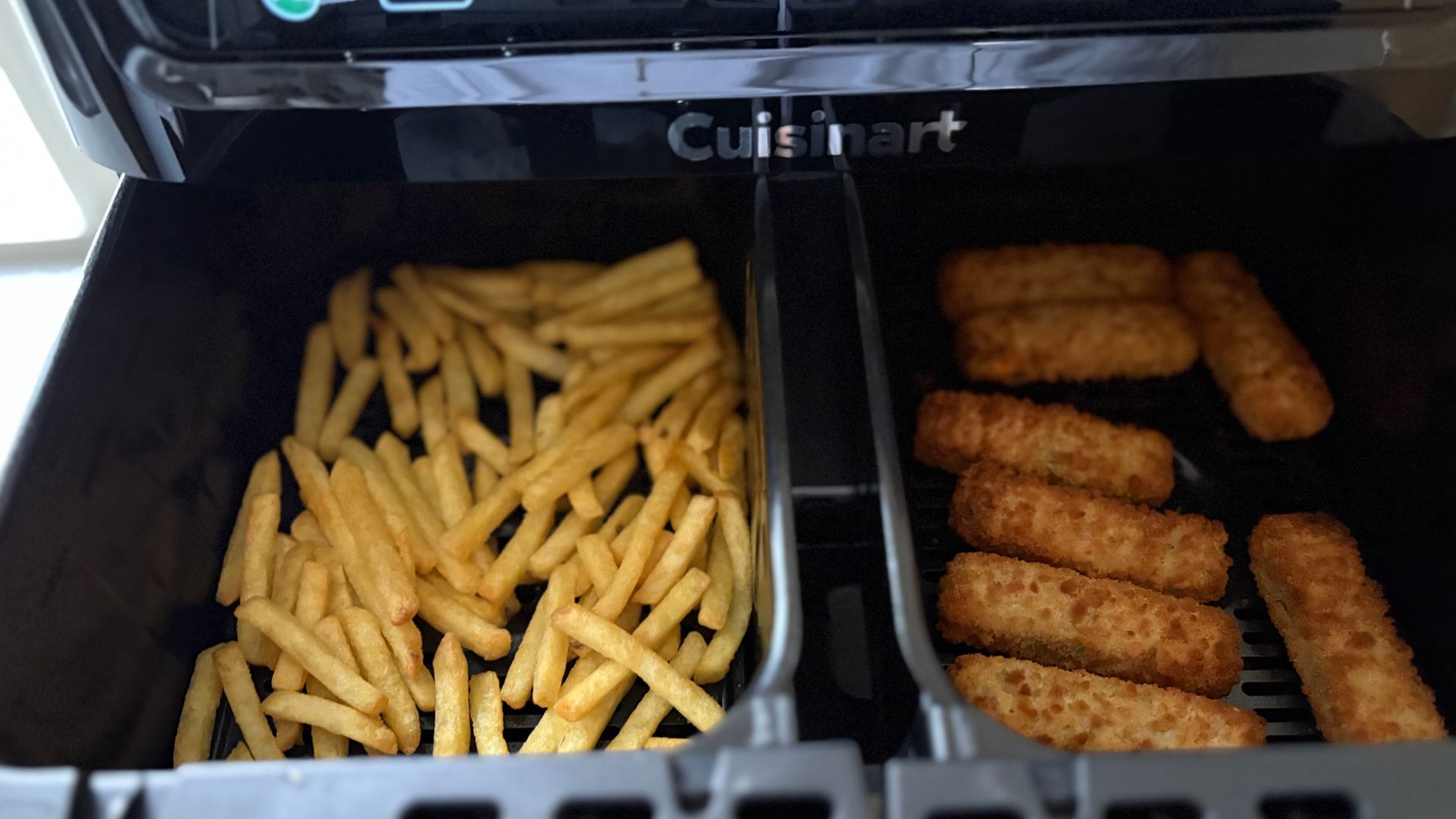 Testing the Cuisinart Tri Zone 13.6L Air Fryer & Oven