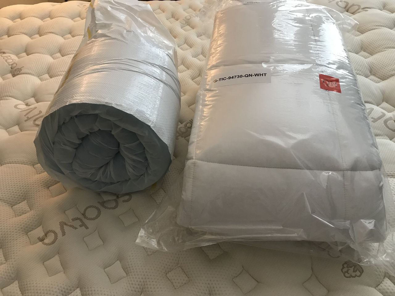 Sleep Innovations gel memory foam mattress topper
