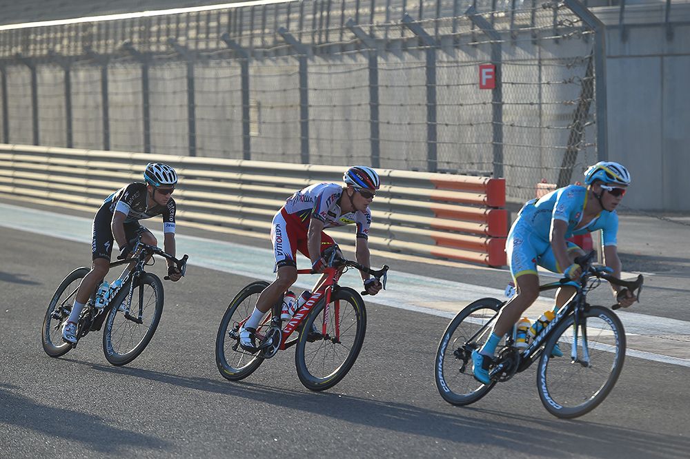 An early breakaway in Abu Dhabi