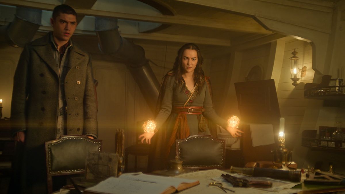 (L-R) Malyen Oretsev and Alina Starkov in a study in Shadow and Bone season 2.