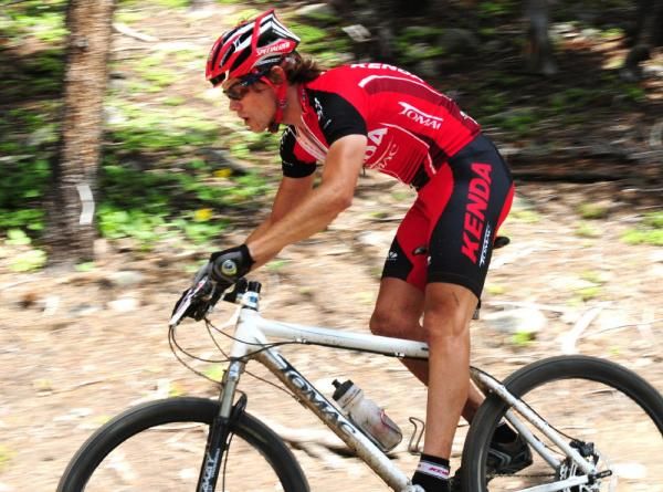 Andy Schultz (Kenda/Tomac/Hayes) riding in the top ten.