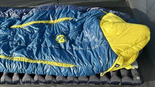 Nemo Forte Endless Promise Men's Synthetic Sleeping Bag: close up