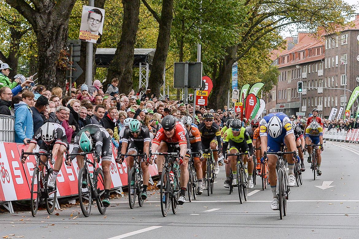A photo finish in Sparkassen Munsterland Giro
