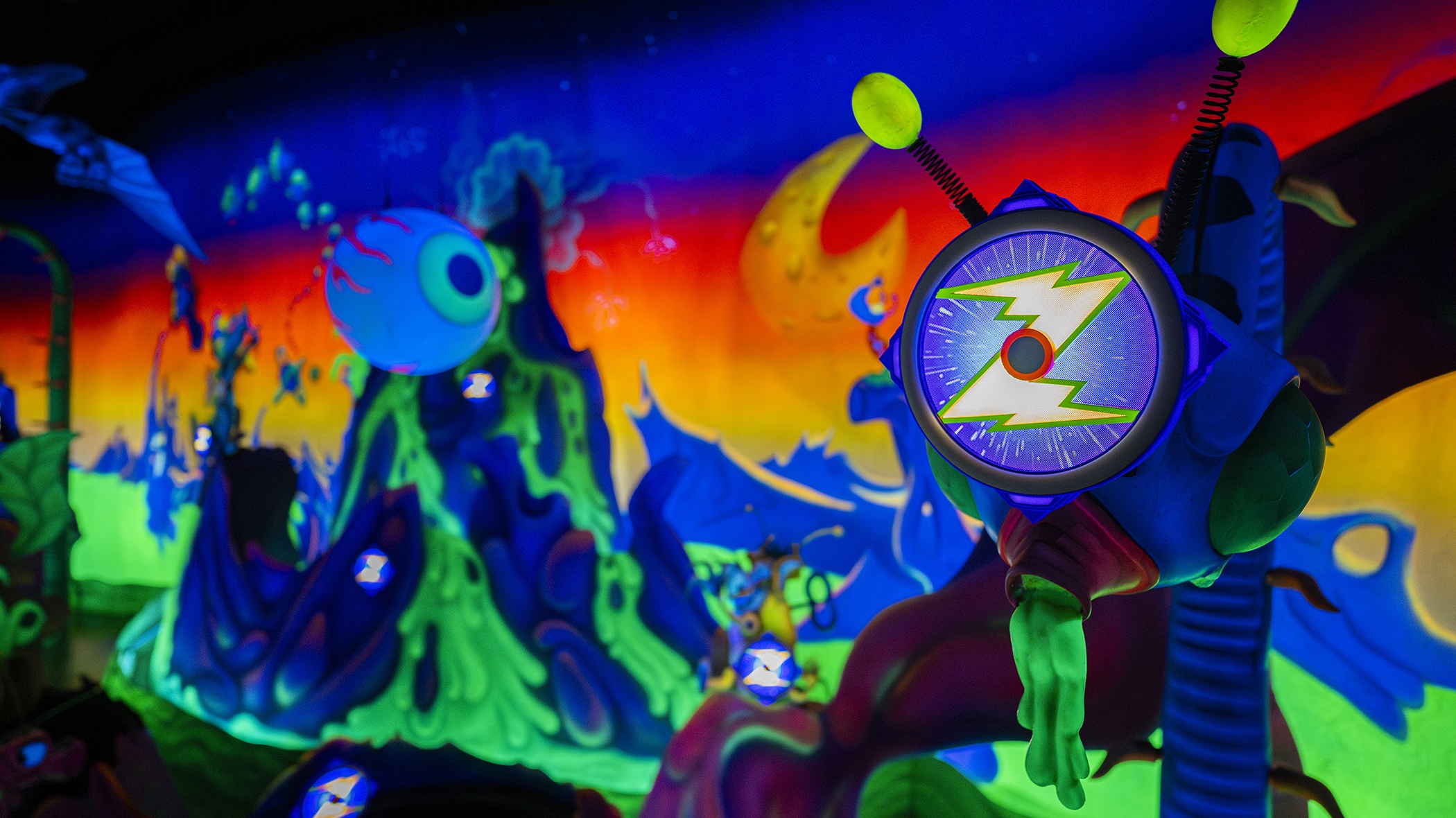 An up-close look at a target on Buzz Lightyear Space Ranger Spin.