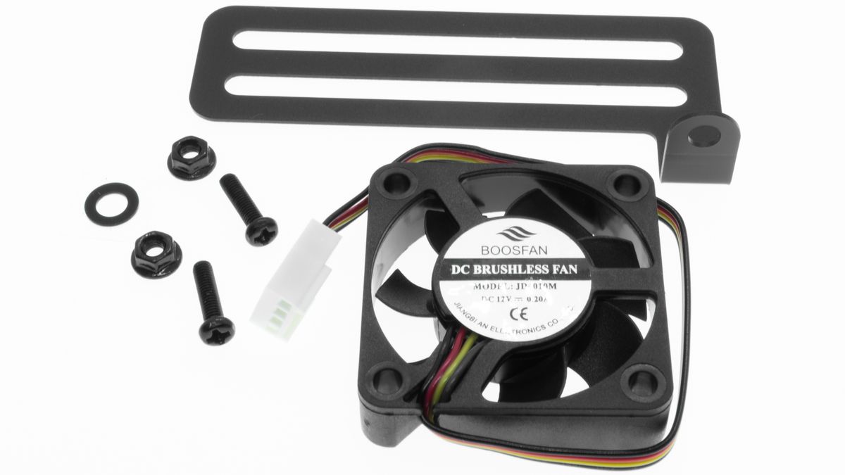 Predator Hermes RGB DDR5-6800 C32