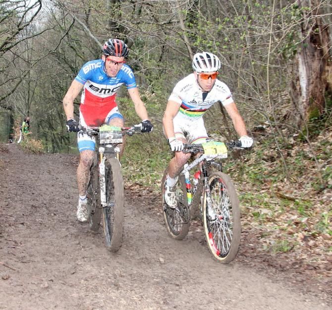Julien Absalon (BMC) follows Nino Schurter (Scott-Swisspower)