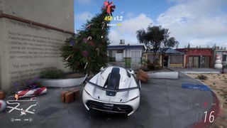 Forza Horizon 5 2021 holiday accolades smashing christmas tree