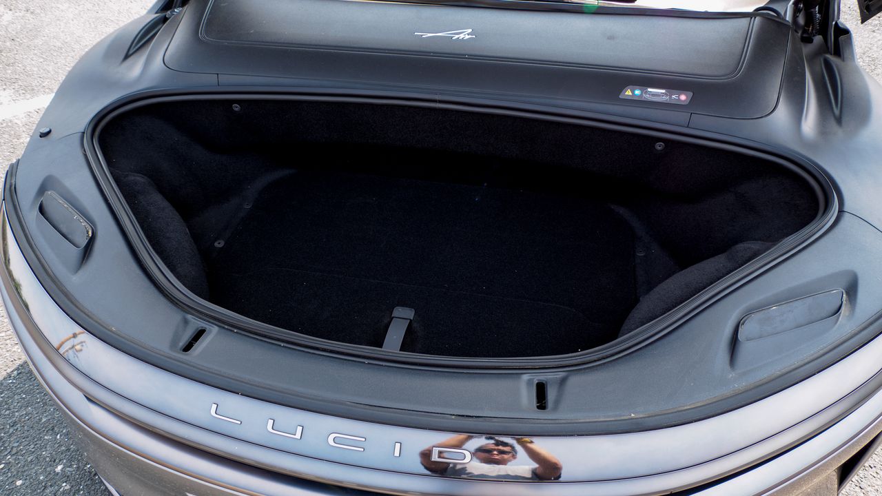 2026 Lucid Air Touring review.