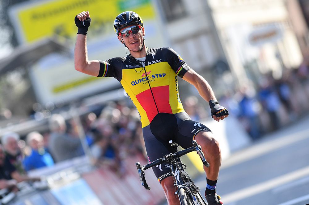 Philippe Gilbert wins stage 1 at Three Days of De Panne