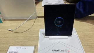 Huawei Mate X2
