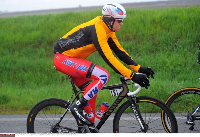 Alexander Kristoff (Katusha) barely recognisable in his yellow rainjacket