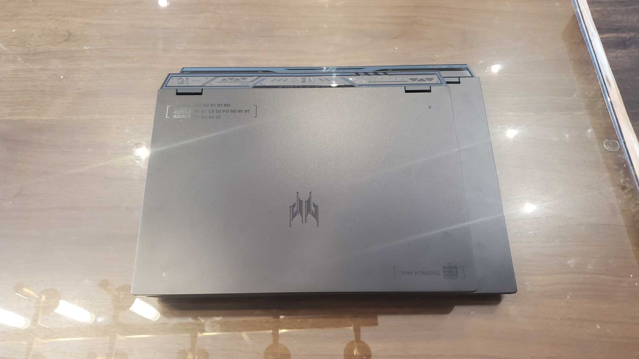 black gaming laptop