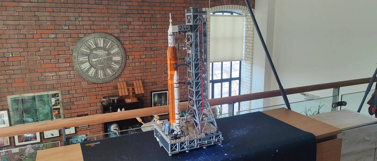 Lego NASA Artemis Space Launch System