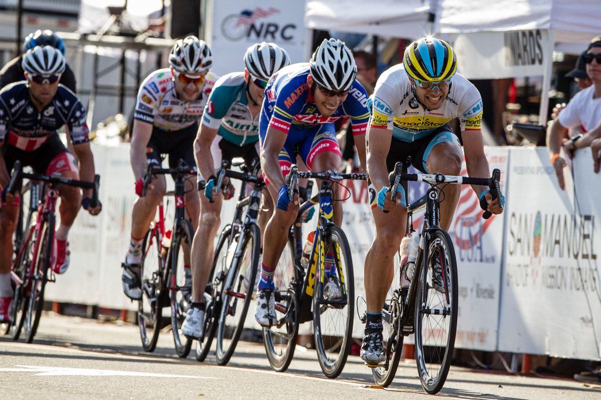 Bobby Sweeting (SmartStop) comes to the front on the final laps.