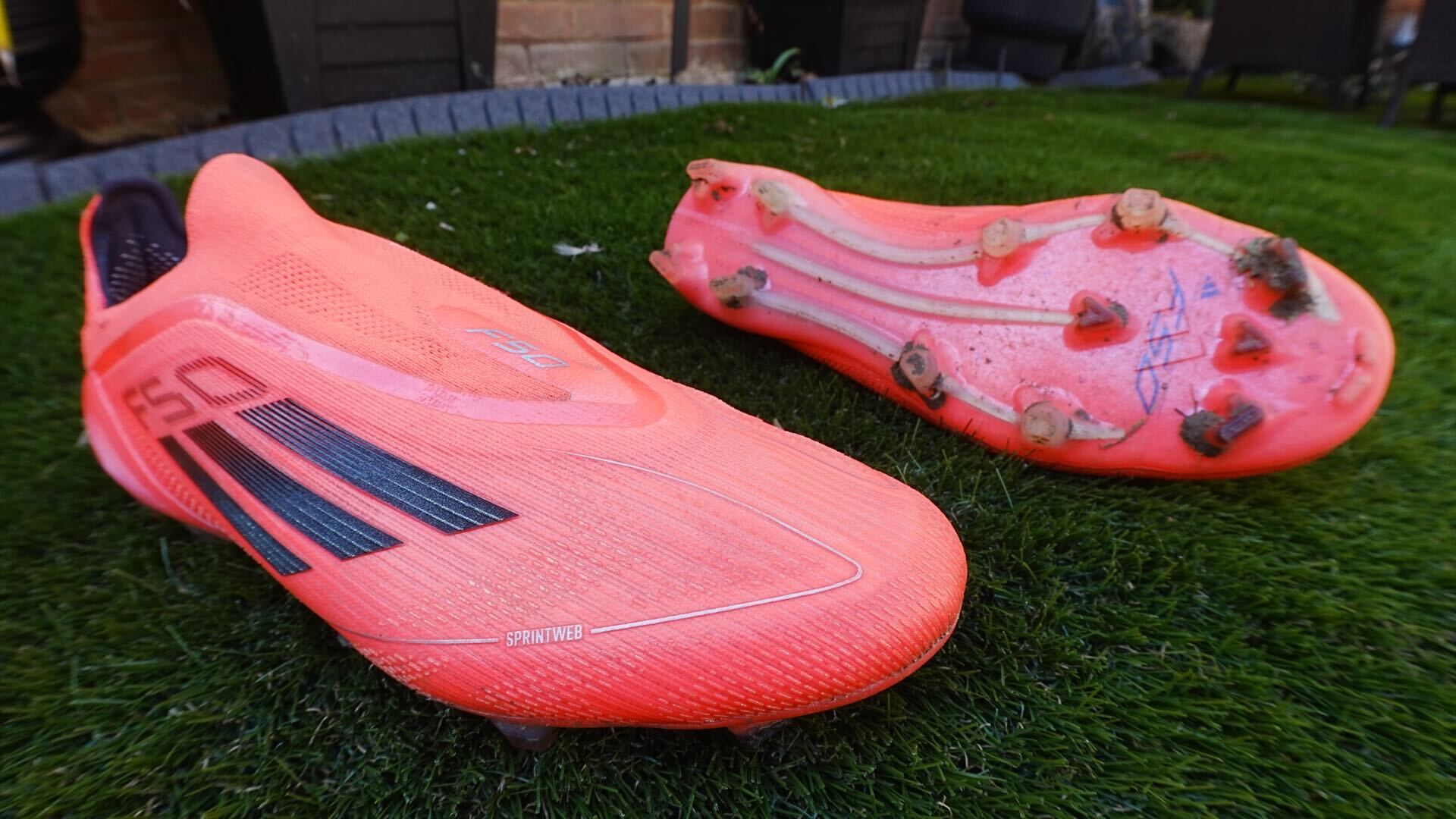 Mizuno Morelia Neo Beta IV / Adidas Predator / Adidas F50 Elite