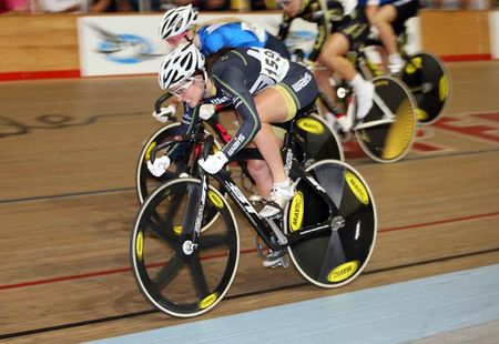 Holly Williams (WA) won the under 19 women's Keirin