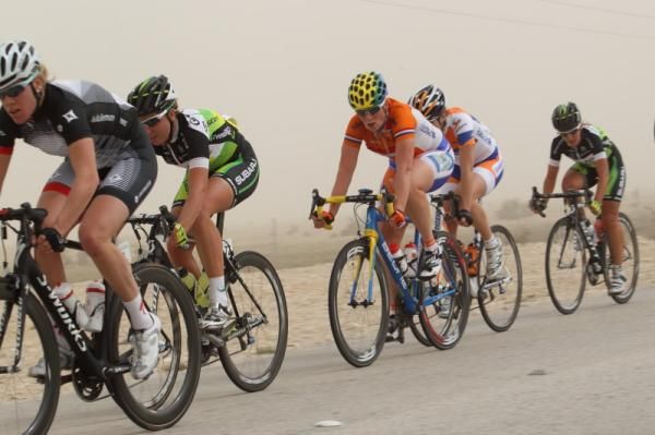 Kirsten Wild (Netherlands) made the break, without teammates