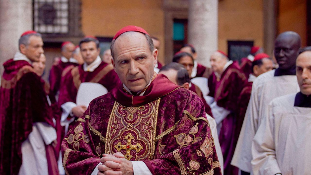 Ralph Fiennes in Conclave