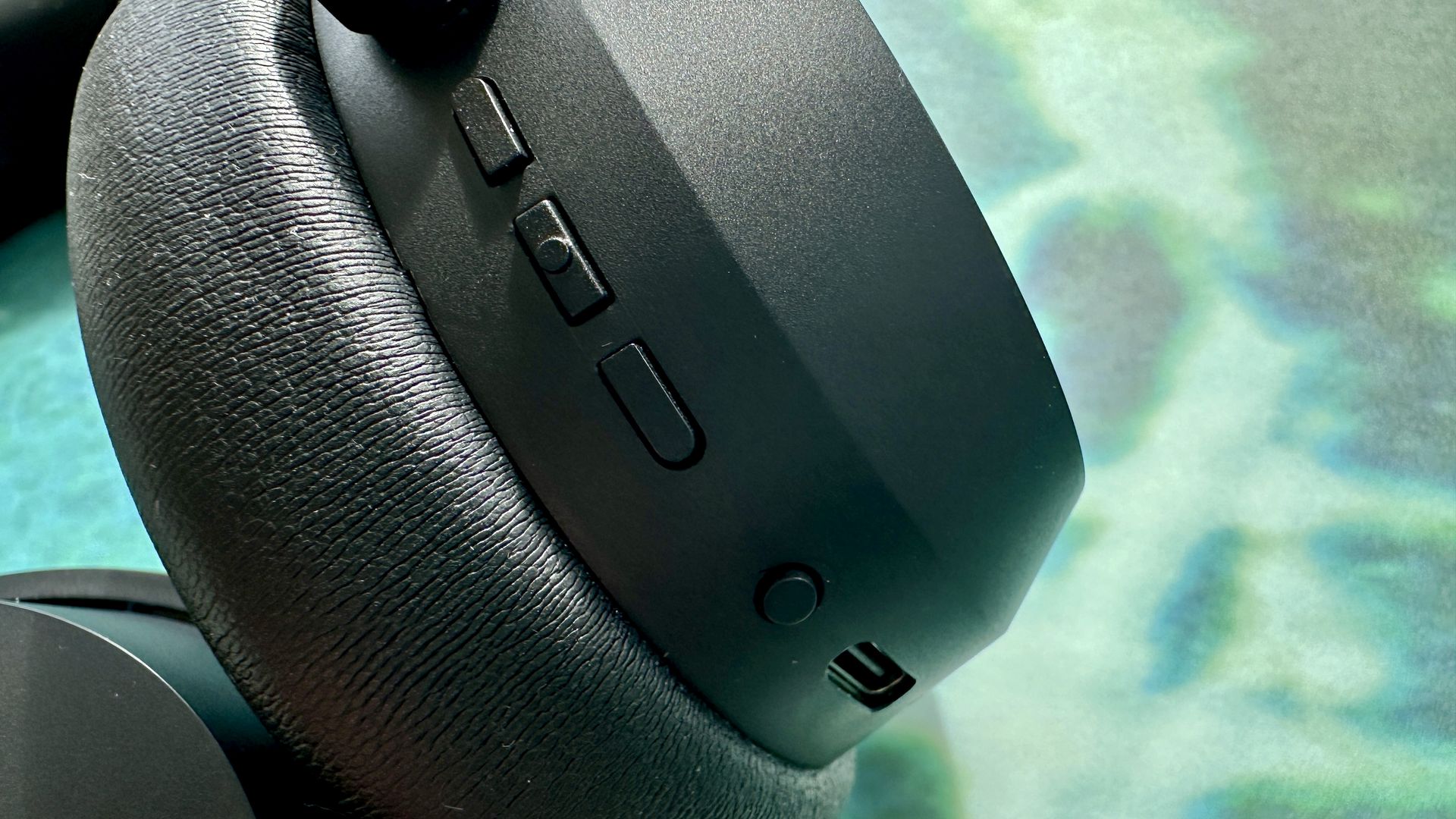 Sennheiser Accentum review