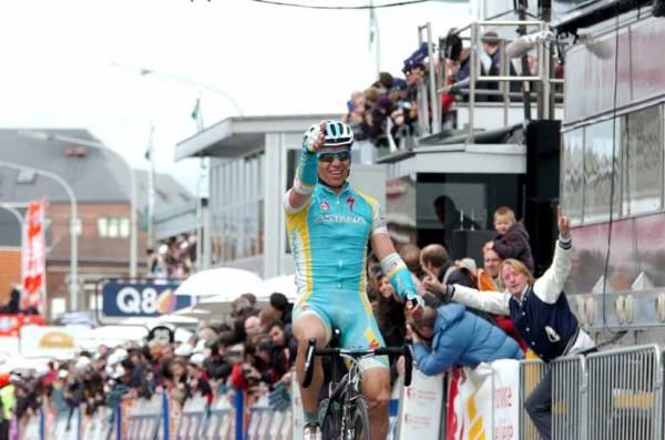 Maxim Iglinskiy (Astana) celebrates the win.