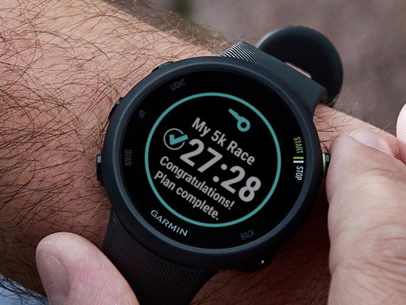 garmin forerunner 45 vs instinct