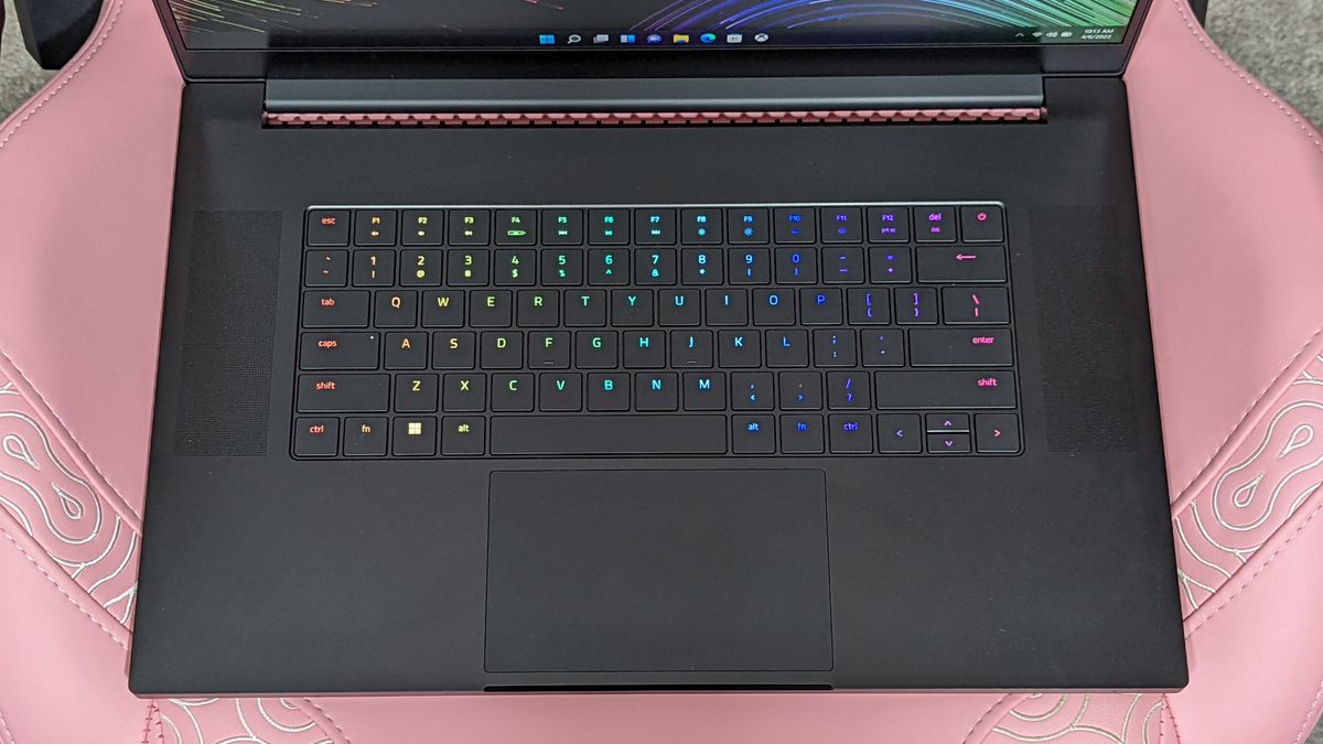 Razer Blade 17 (Early 2022) review Laptop Mag