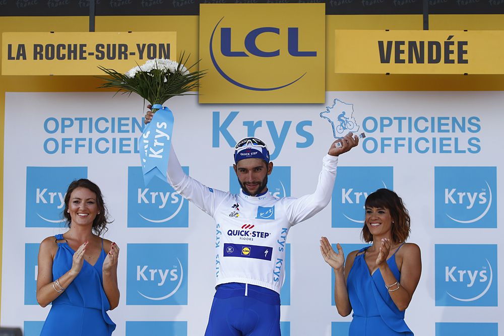Stage 1 winner Fernando Gaviria crashed at the end of stage 2 but kept his lead in the young rider classification