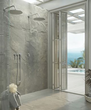 Double shower heads trend