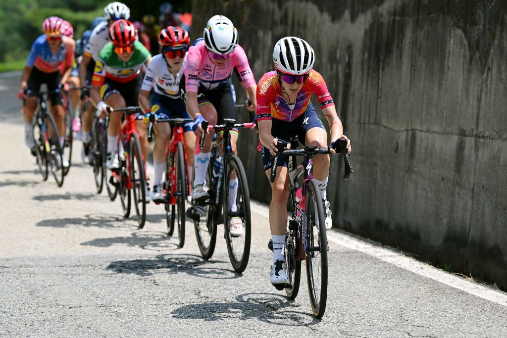 CERES ITALY JULY 04 Niamh FisherBlack of New Zealand and Team SD Worx attacks during the 34th Giro dItalia Donne 2023 Stage 5 a 1056km stage from Salassa to Ceres UCIWWT on July 04 2023 in Ceres Italy Photo by Dario BelingheriGetty Images