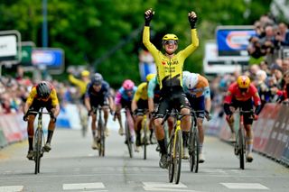 Tro-Bro L&eacute;on: Filippo Fiorelli solos clear 3km from finish to win part-gravel Classic