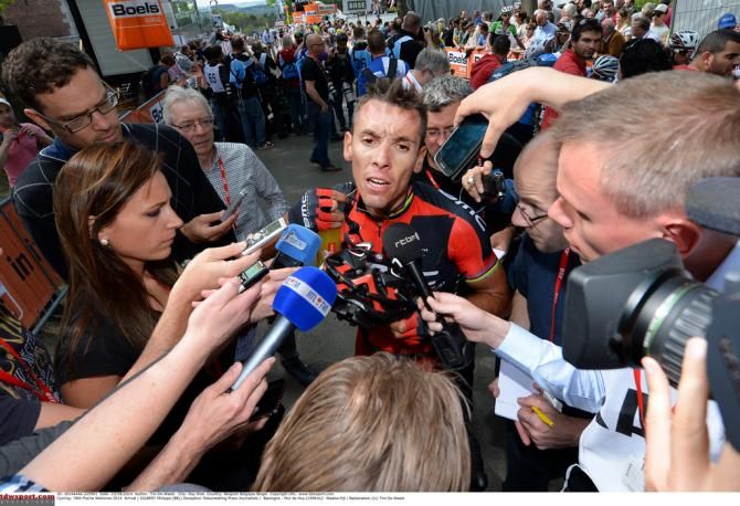 The press with Gilbert