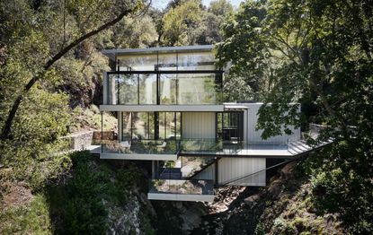 one of our top 10 houses of 2022: suspension house by anne fougeron