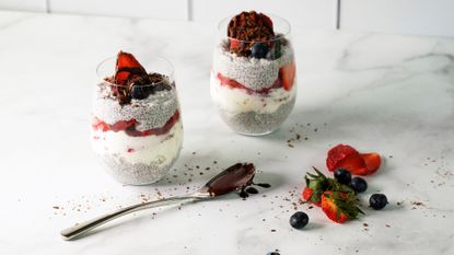 chia puddings with fruit and chocolate