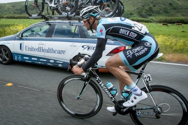 Tom Boonen (Omega Pharma-Quickstep) moving back up through the caravan.