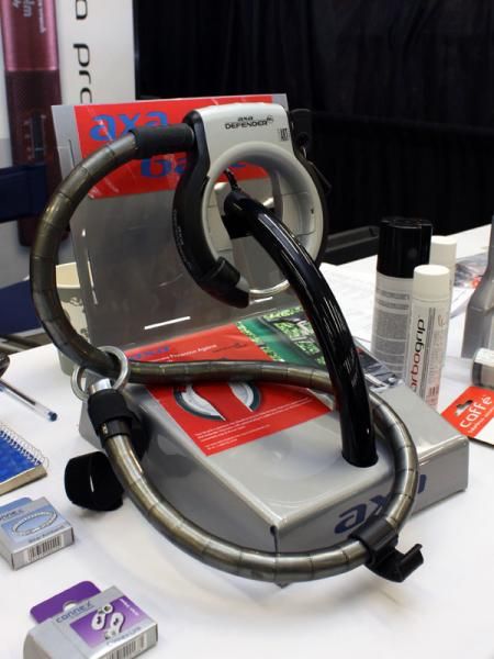 US distributor Cantitoe Road is now bringing in Axa Basta's Euro-style Defender lock, which can also be paired with an optional cable to secure your bike to a stationary object or for ancillary bits like wheels and saddles.
