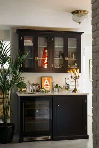 basement bar design