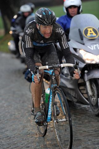 Juan Antonio Flecha chases, Omloop Het Nieuwsblad 2011