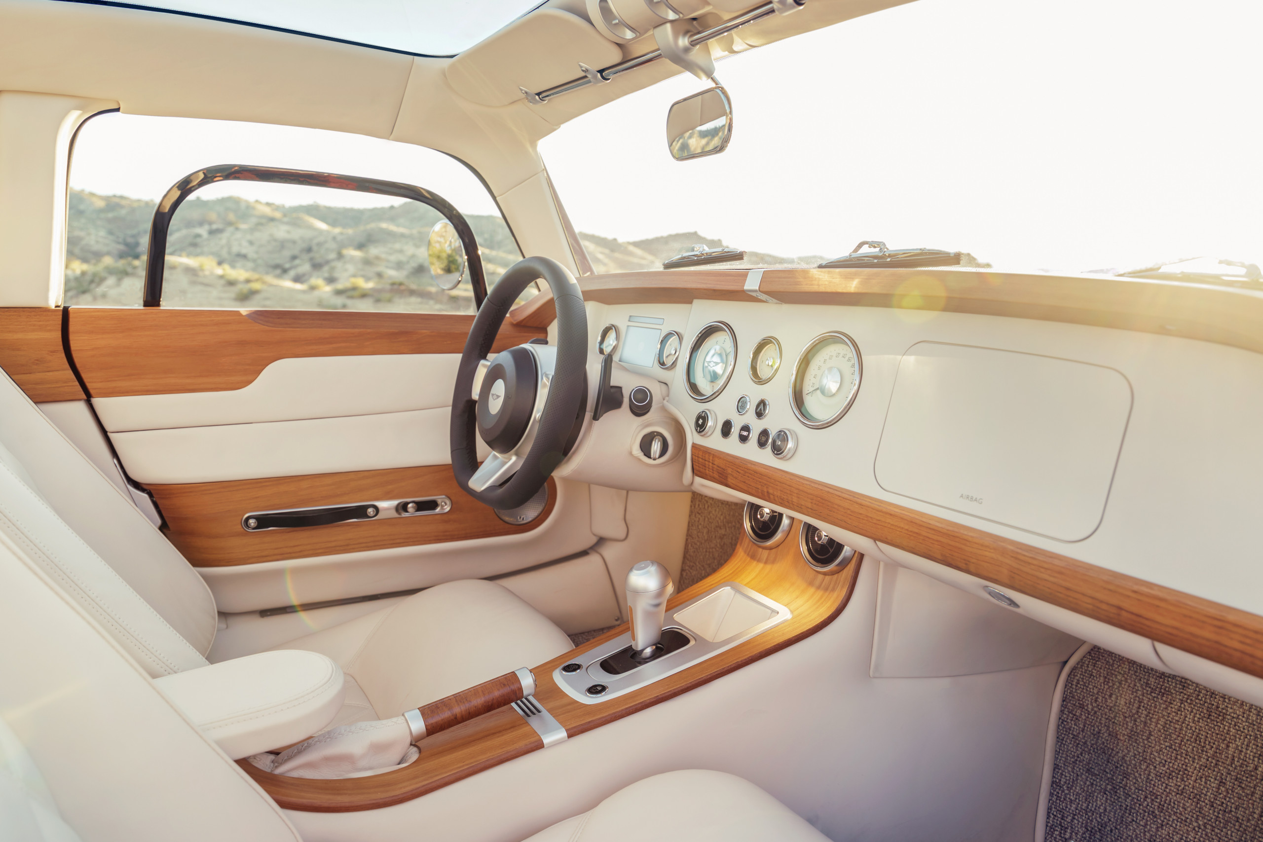 Inside Midsummer Coup&amp;eacute; Car 0