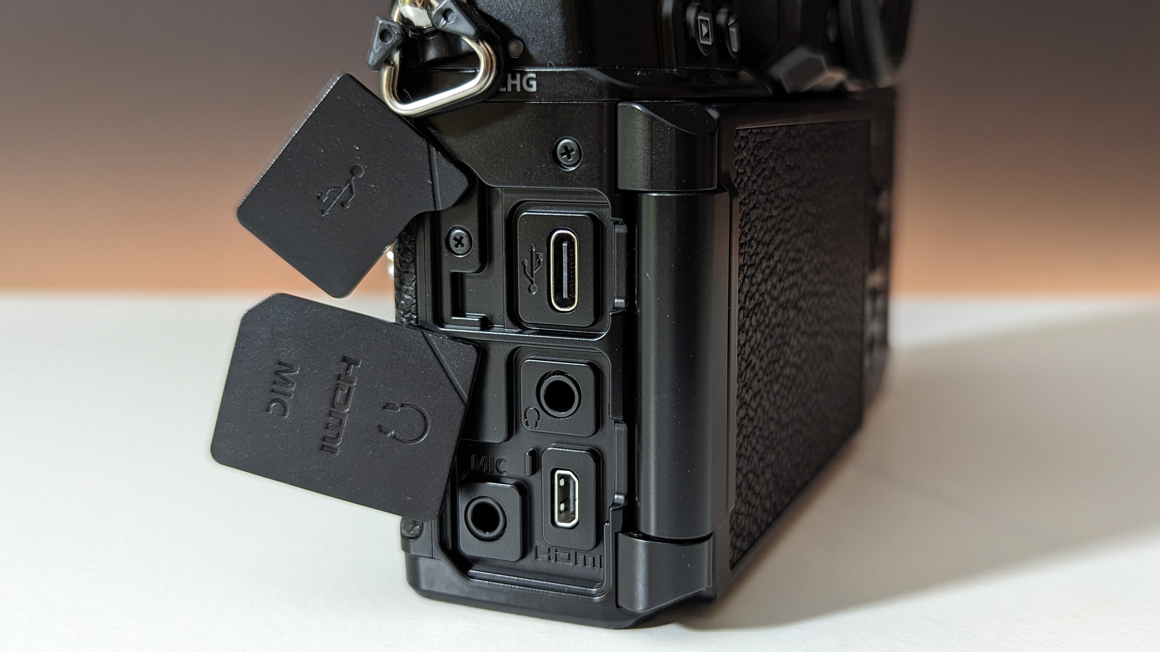 Nikon Zf connection ports