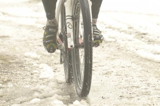 Not the most enjoyable racing, when you've got ice and snow under wheel.
