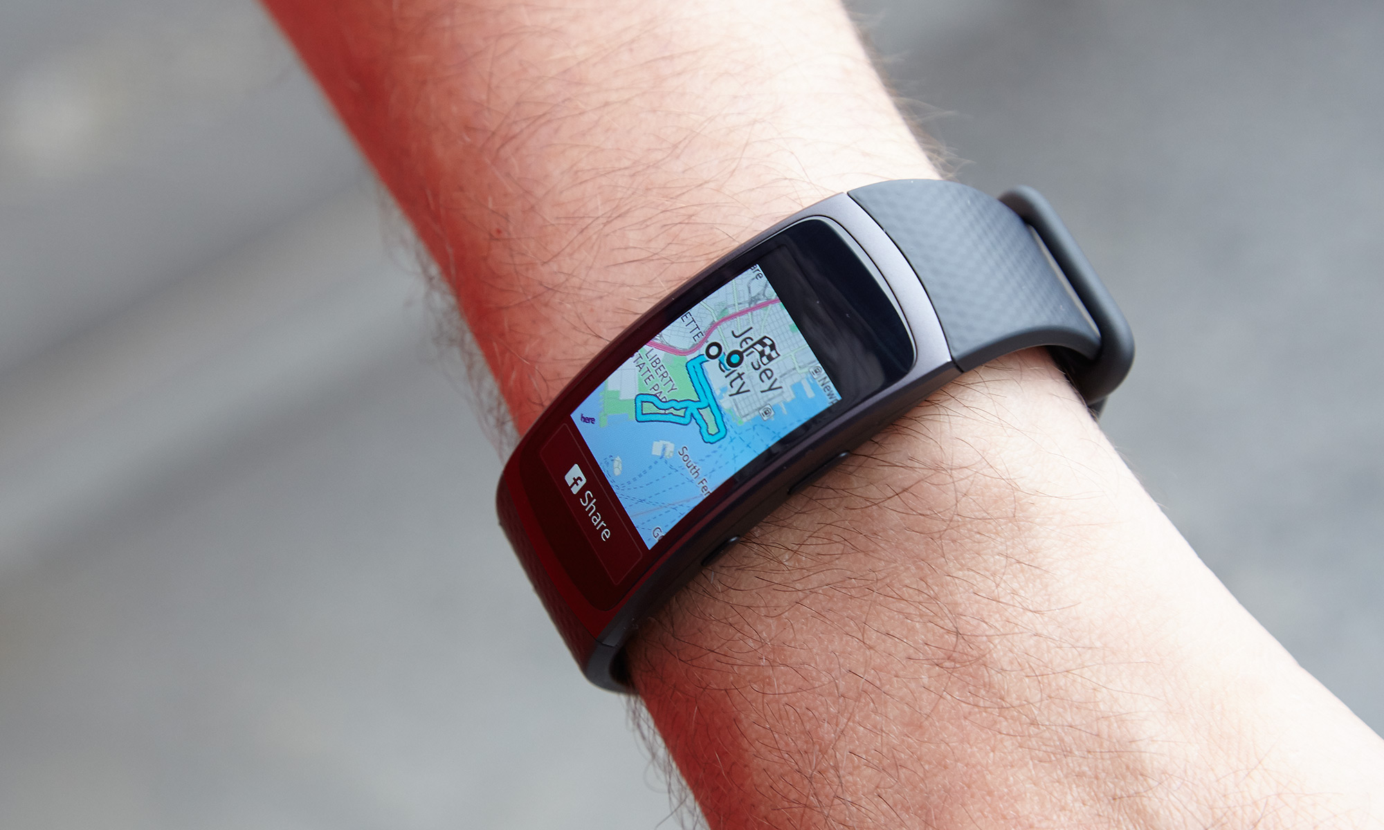 Samsung Gear Fit Review: Tracker, Watch and in One | Tom's Guide